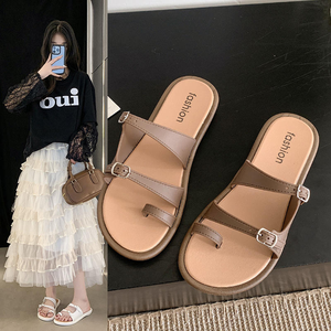 Nuevas Sandalias de Verano 2026 para Mujer, Planas, con Suela Suave, Punta Abierta, una Sola Correa, Versátiles para Vacaciones y Uso al Aire Libre - Product Image 2