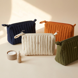 Maßgefertigte Minimalistische Musselin-Baumwolle Doppel-Gaze Vertikal Gesteppte Kosmetiktasche <span class=keywords><strong>Fyra</strong></span> Dreieckige Tasche - Product Image 2