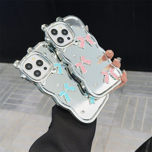 Nouveau luxe placage 3D amour coeur Bracelet <span class=keywords><strong>petit</strong></span> ours étui de <span class=keywords><strong>téléphone</strong></span> pour iPhone 16 15 14 13 12 pro max miroir visage antichoc couverture - Product Image 6