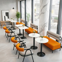 Meubles de restaurant sur mesure, canapés en métal avec tables et chaises, ensembles de tables et chaises de restauration pour espace lounge