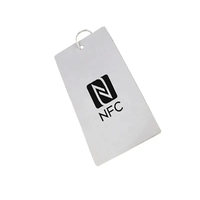 Étiquette RFID UHF en papier pour vêtements avec puce N213/215