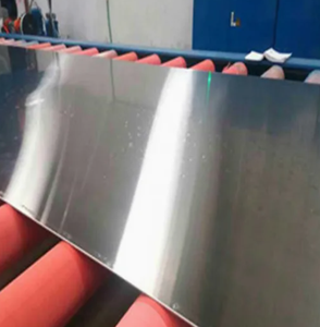 Заводская цена на нержавеющую сталь ASTM A240 марок 304, 316L, 321 в рулонах, листах и плечах для машиностроения, строительства и оборудования - Product Image 1