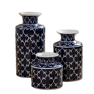 Jarrón <span class=keywords><strong>de</strong></span> Cerámica Pintado a Mano en Azul y Blanco, Estilo Retro <span class=keywords><strong>de</strong></span> Jingdezhen, Decoración para el Hogar <span class=keywords><strong>de</strong></span> Lujo Discreto - Product Image 5