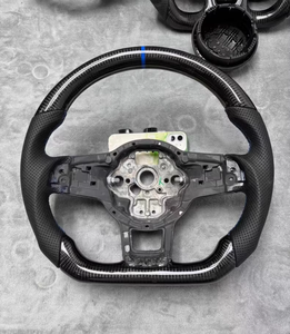 Volante Completo in Fibra di Carbonio Personalizzato per <span class=keywords><strong>Volkswagen</strong></span> VW <span class=keywords><strong>Golf</strong></span> MK7 Mark 7 R TDI <span class=keywords><strong>TSI</strong></span> - Product Image 6