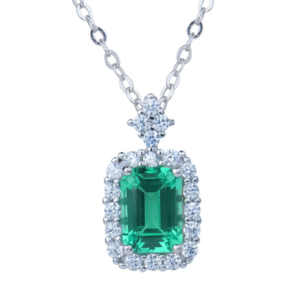 columbian emerald pendant 1