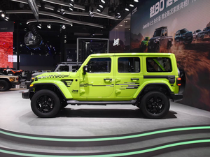 <span class=keywords><strong>Jeep</strong></span> Wrangler <span class=keywords><strong>Rubicon</strong></span> SUV 2025, Transmisión Automática de 6 Velocidades, Volante a la Derecha/Izquierda, Asientos de Cuero de Alta Calidad, Techo Corredizo Oscuro LED - Product Image 6