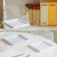 Couvercles de boîtes carrées personnalisées de qualité alimentaire en plastique transparent pour emballage de desserts, gâteaux, muffins, crêpes, desserts, boulangerie, transporteurs de gâteaux de 5 pouces