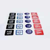 Étiquette NFC F08 PET personnalisée avec logo de marque ISO14443-A, lecture/écriture 13,56 MHz, mini-étiquette programmable, autocollant étanche avec code QR unique