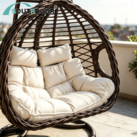 Lit suspendu moderne en rotin pour l'extérieur, cadre en aluminium, coussin imperméable, 3 places, salon, école, hôpital, jardin