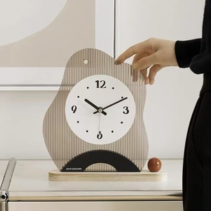 Reloj de escritorio de Metal creativo de 23X24.5cm <span class=keywords><strong>para</strong></span> sala de estar, alarma de cuarzo <span class=keywords><strong>para</strong></span> el hogar, colocación de decoración silenciosa - Product Image 1