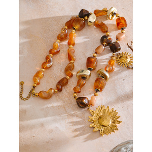 JINYOU 599 otoño Color ámbar cuentas de plástico piedra Natural estilo diseño acrílico cuentas de acero inoxidable girasol colgante collar - Product Image 4