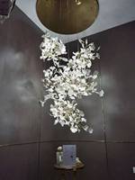 Lustre de plafond long en cristal d'art de luxe en forme de feuille de Ginkgo