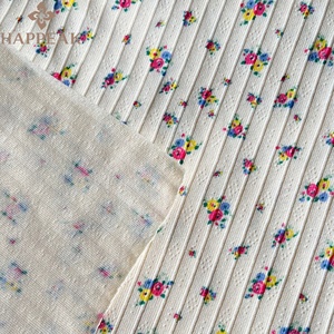 HAPPEAK Tela Personalizada de Spandex Jacquard Pointelle de Polialgodón Suave de Punto con Estampado Floral para Pijamas - Product Image 3