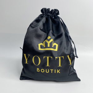 Bolsa de satén con cordón y logotipo personalizado, bolsa de satén negro con estampado en lámina dorada para empaque de pelucas, ropa y joyería. - Product Image 3