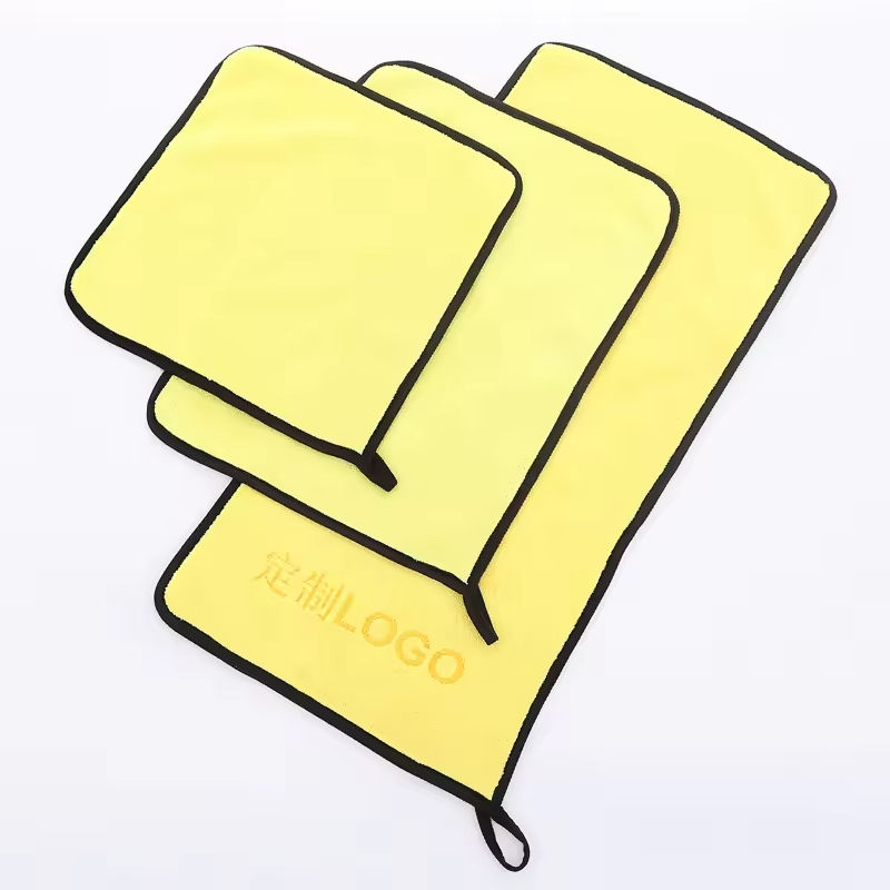 สีเหลือง