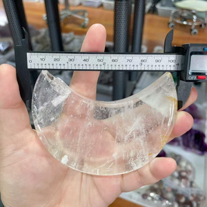 Pierre de poche en quartz blanc naturel sculptée à la main, cristal de guérison en forme de lune, cadeau en gros - Product Image 6