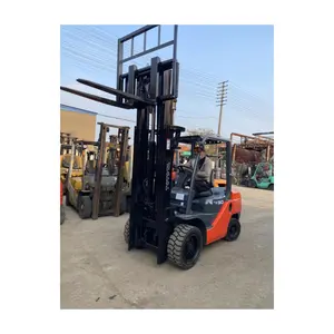 Running Condition Toyota 8FD30 Truck Forklift on Hot Sale Second Hand Toyota fork lift diesel in Great Maintenance on Hot Sale