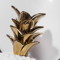 Objet de décoration d'intérieur en porcelaine Merlin Living Color, feuille d'or, forme d'ananas, salon, hôtel, décoration de bureau pour la décoration de la maison