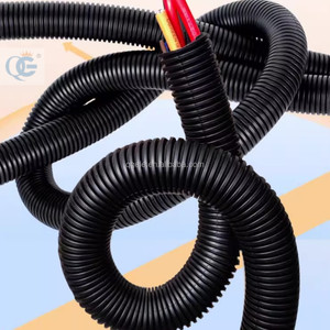 Chine Conduit électrique de fil de spirale de noir de PVC fait de matériel en acier galvanisé par aluminium durable - Product Image 6
