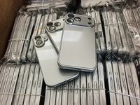 Étui de téléphone en argent de luxe pour Iphone17 Promax 17air 16 15 14 13 Étui de téléphone en verre plaqué argent élégant pour Iphone 17promax
