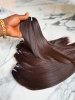 Cheveux Indiens Bruts Naturels Remy Baby Curly Non Traités, Ondulés et Volumineux, Cheveux Humains Bouclés Alignés dans le Sens de la Cuticule, Provenant d'Inde