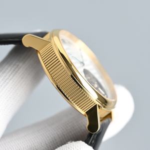 นาฬิกาข้อมืออัตโนมัติคุณภาพสูง ผลิตจากโรงงาน พร้อมกลไกตูร์บิญองและดีไซน์ฉลุลาย นาฬิกาผู้ชายสุดหรู - Product Image 3