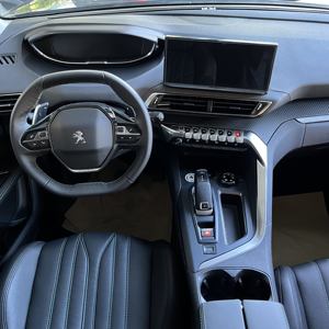 Autos Usados Más Vendidos <span class=keywords><strong>Peugeot</strong></span> <span class=keywords><strong>4008</strong></span> <span class=keywords><strong>2023</strong></span> Negro sobre Negro |   I-Cockpit 5 Modos de Conducción, Asientos de Cuero, Turbo Automático, SUV con Volante a la Izquierda - Product Image 6