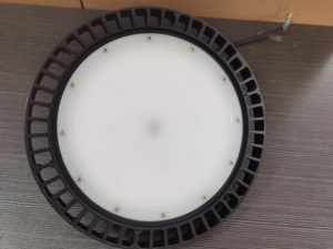 Éclairage LED UFO Super Lumineux 100W 150W 200W 240W pour Entrepôt et <span class=keywords><strong>Garage</strong></span> Intérieur/Extérieur, Projecteurs Industriels IP65 - Product Image 2