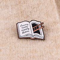 En gros, épingles en métal émaillées à l'effigie de dessins animés mignons, broches à lettres pour membres du club 'Always Sleepy', souvenirs, motifs chaton faisant la gueule, paresseux, oie
