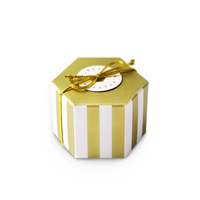 Faible QUANTITÉ MINIMALE DE COMMANDE mini mignon hexagone emballage contenants en papier de mariage cadeau chocolat cookie