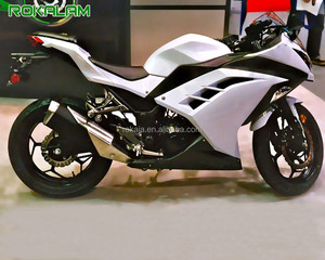 Kit de carenado para motocicleta <span class=keywords><strong>Kawasaki</strong></span>, Kit de carenado en color blanco y negro para motocicleta <span class=keywords><strong>Kawasaki</strong></span> <span class=keywords><strong>Ninja</strong></span> EX300 EX300R <span class=keywords><strong>EX</strong></span> <span class=keywords><strong>300</strong></span> 300R ABS - Product Image 1