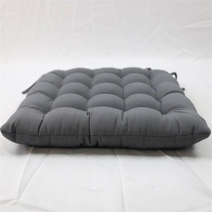 Venta directa de fábrica 40x40 100% Poliéster Reciclar Cojín de asiento duradero portátil Cojín de silla relajante para uso en interiores y exteriores - Product Image 4