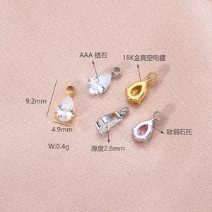 <span class=keywords><strong>Orecchini</strong></span> Trendy Daisy 4*6mm in Acciaio al Titanio con Zircone a Goccia e Mini Ciondolo Porta-Perline a Goccia d'Acqua, Accessori - Product Image 4