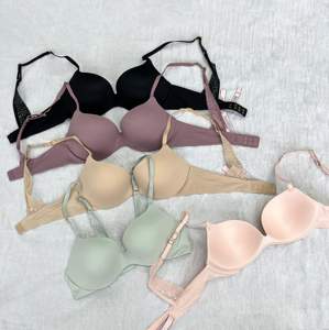 YUNCHI 013 Sujetador de encaje sexy sin costuras para mujer, fino y transpirable, ideal para el verano, tipo camiseta con efecto push-up. - Product Image 4