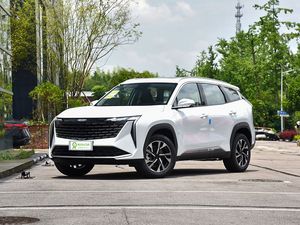 2024 Geely Boyue L <span class=keywords><strong>nouvelles</strong></span> voitures 1.5TD DCT Longteng édition 5 portes 5 places SUV voitures à essence Geely Boyue marque <span class=keywords><strong>nouvelles</strong></span> voiture à vendre - Product Image 3