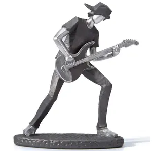 树脂摇滚音乐戴帽子pep男孩弹吉他桌面雕像