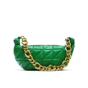 Nuevo diseño de moda tendencia naranja cinturón acolchado acrílico cadena Mini hombro mujer bolso hecho a mano - Product Image 4