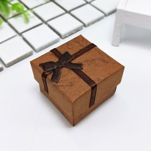Boîte à bijoux en papier de style télescopique avec logo personnalisé, base à tiroir et couvercle, emballage pour articles de luxe - Product Image 3