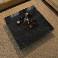 Table basse moderne en marbre Nero Marquina, profil bas, bloc massif, table centrale en marbre noir pour villa, salon, hôtel