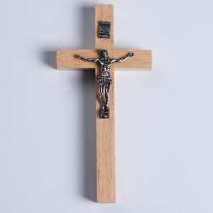 Vente chaude <span class=keywords><strong>croix</strong></span> en bois couleur personnalisée grande taille avec Alliage Crucifix <span class=keywords><strong>INRI</strong></span> Catholique en Gros <span class=keywords><strong>Croix</strong></span> En Bois - Product Image 1
