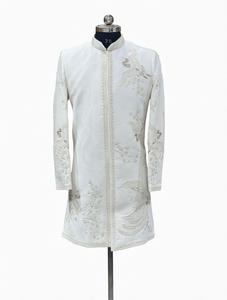 <b>Women</b> White Embroidered <b>Kurta</b> with Long Sleeves and Zip Front Indian Pakistani Ethnic Party Wear - Product Image 1