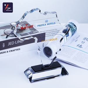 Trophée en cristal personnalisé en forme de <span class=keywords><strong>carte</strong></span> <span class=keywords><strong>du</strong></span> <span class=keywords><strong>monde</strong></span>, plaque d'honneur en cristal, nouveau design <span class=keywords><strong>gratuit</strong></span> - Product Image 5