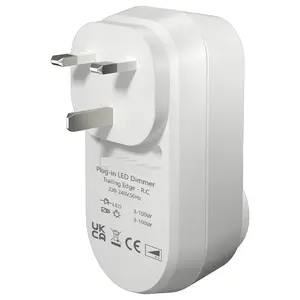 Uk Standaard 220V Manual Rotary Plug In Dimmer Met Socket Voor Tafel Bureaulamp