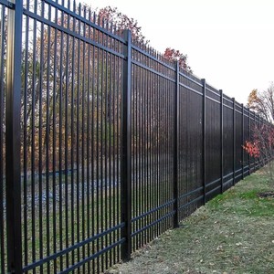 Panneau de clôture de sécurité 6x8 pieds, barrière tubulaire <span class=keywords><strong>en</strong></span> acier zingué robuste <span class=keywords><strong>pour</strong></span> les centrales électriques industrielles - Product Image 1