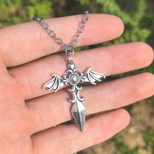 Set Collana Speciale con Scheletro di Ragno e Croce, Set Collana Y2K Personalizzato Trendy per Ragazze Cool, Regalo di Halloween - Product Image 2