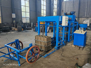 Machine automatique <span class=keywords><strong>de</strong></span> fabrication <span class=keywords><strong>de</strong></span> briques <span class=keywords><strong>de</strong></span> pavage avec interverrouillage PLC, alimentation par <span class=keywords><strong>palette</strong></span> et malaxeur QTJ4-25D - Product Image 2