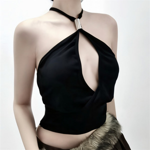 FS11203A Abbigliamento Estivo Sexy Top Corto Senza Schienale da Donna - Product Image 3