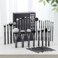 Ensemble de pinceaux cosmétiques véganes compacts pour une application de maquillage en déplacement, produit de beauté en marque privée, vente en gros