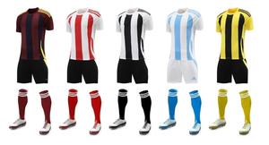 Nuove Maglie da Calcio da Uomo, Kit Casual Personalizzabile, Eleganti e Traspiranti, 100% Poliestere, Stampa a Trasferimento Termico, Logo Personalizzabile, Modello Giocatore - Product Image 3