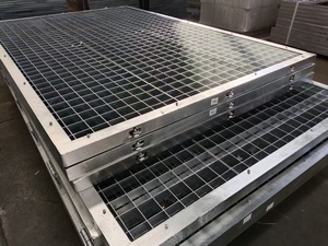 Grille de drainage carrée en acier inoxydable sur mesure, type <span class=keywords><strong>GU</strong></span>, anti-corrosion, pour système de drainage extérieur de bâtiment - Product Image 3